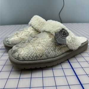 Ariat Silver Snake Embossed Slippers - Sz 8